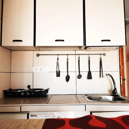 Estudioplayaloslocos Appartamento Torrevieja